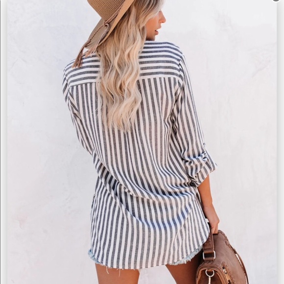 Striped Oversized Outer Shirt w Pockets - Picture 7 of 7